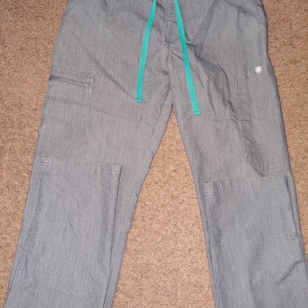 XS/T FIGS Grey Scrub Pants